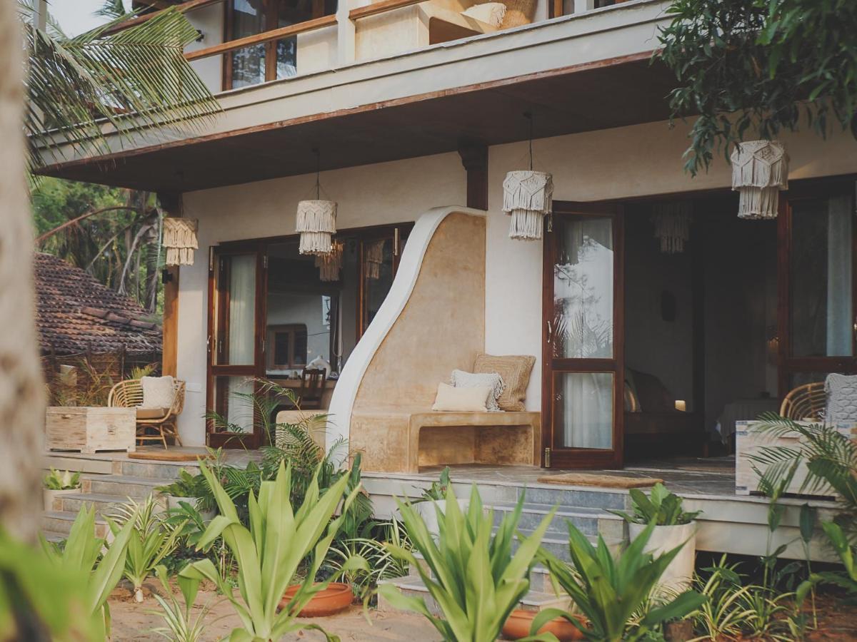Vaayu Kula Mandrem Hotel ภายนอก รูปภาพ
