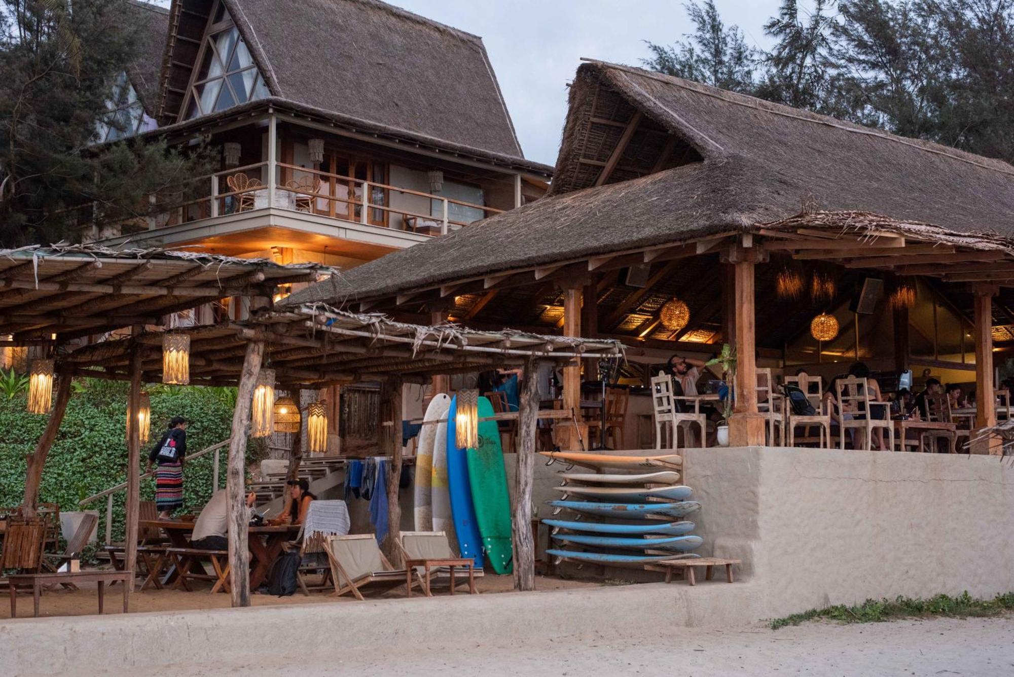 Vaayu Kula Mandrem Hotel ภายนอก รูปภาพ