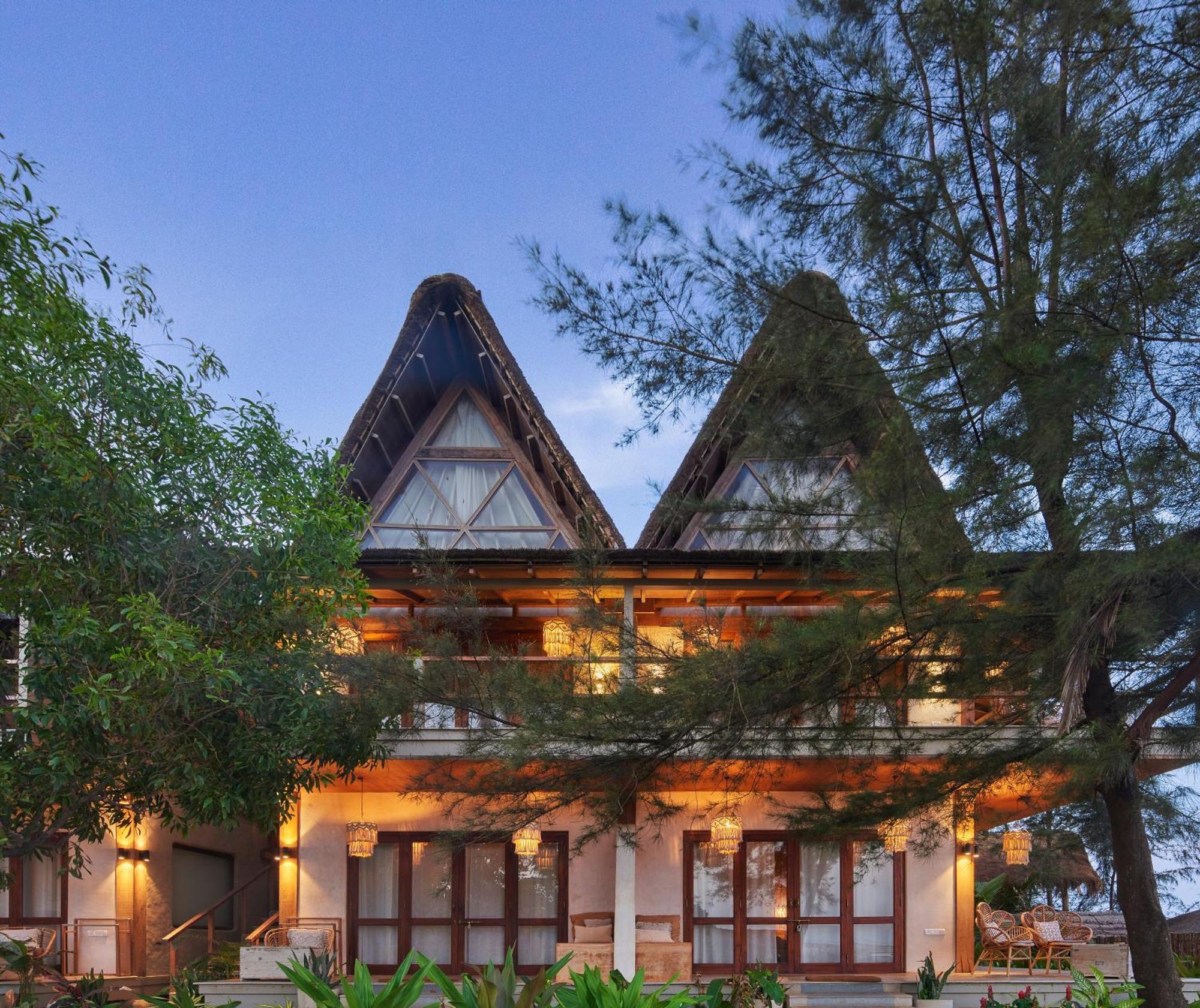 Vaayu Kula Mandrem Hotel ภายนอก รูปภาพ